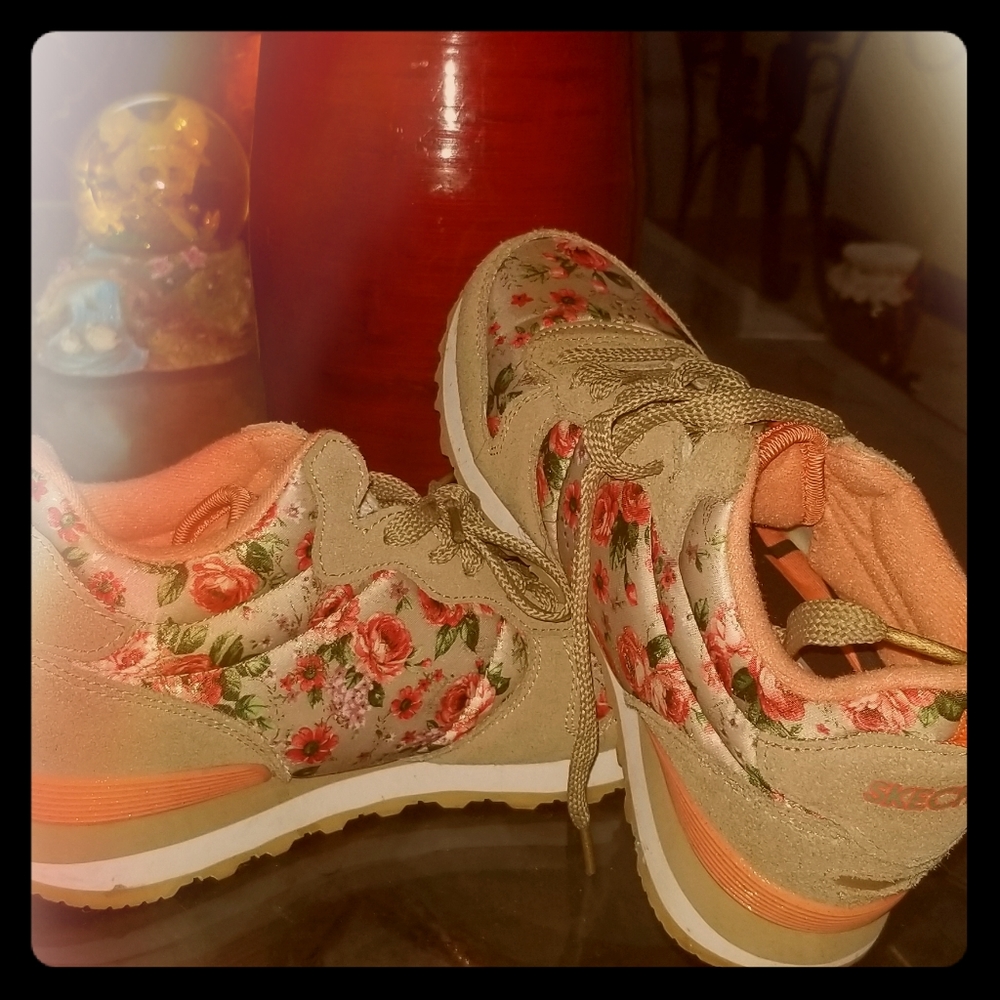 Floral Print Sketchers
